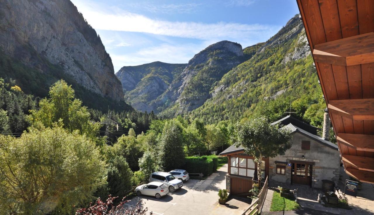 Camping Valle De Bujaruelo Torla Exterior photo